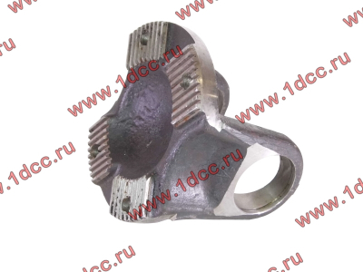 Фланец карданного вала D-180, 4 отв., с насечками, под крест. d-62х150 H HOWO (ХОВО) AZ9115311010 фото 1 Дзержинск